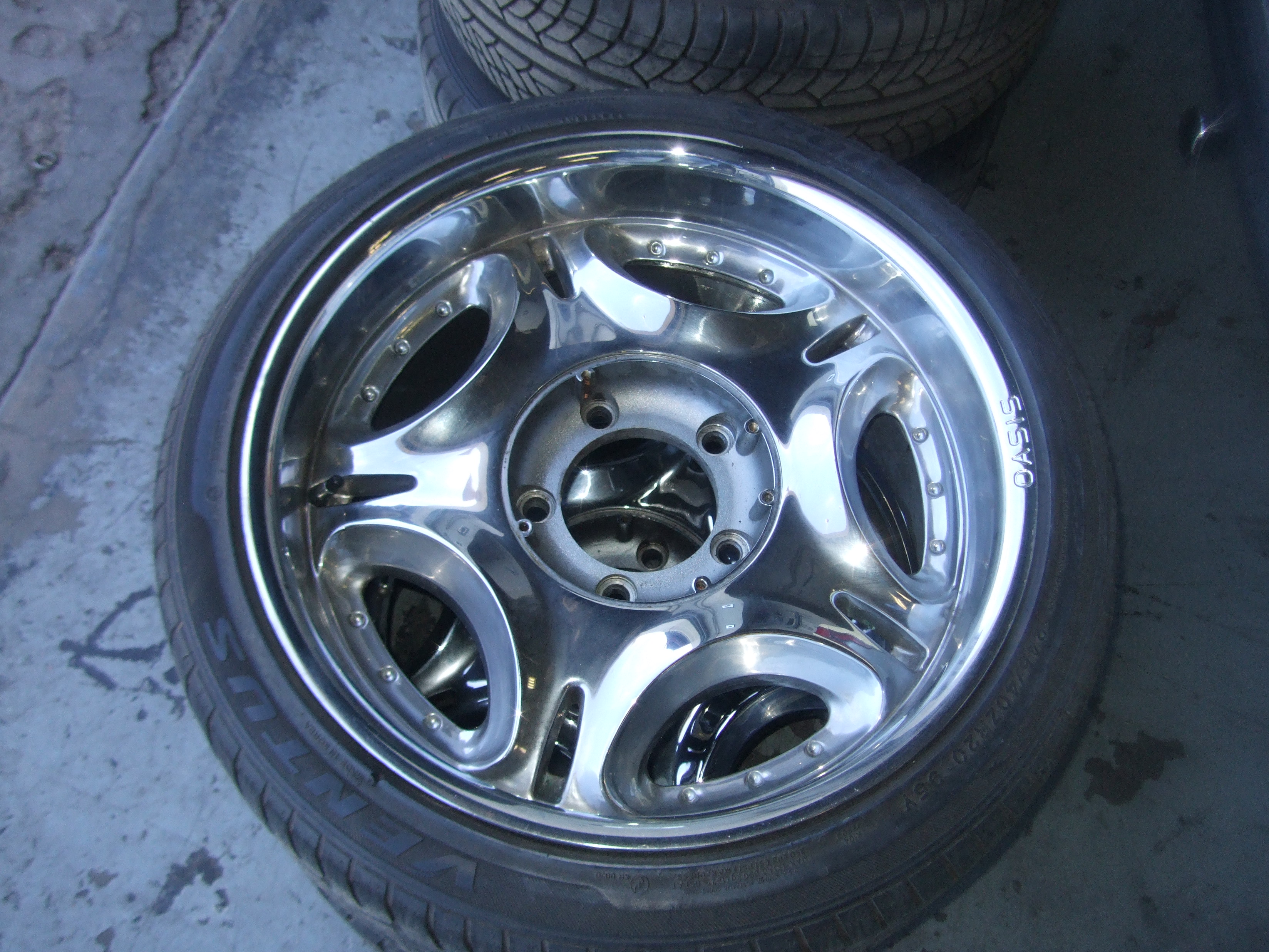 (image for) Oasis Wheels